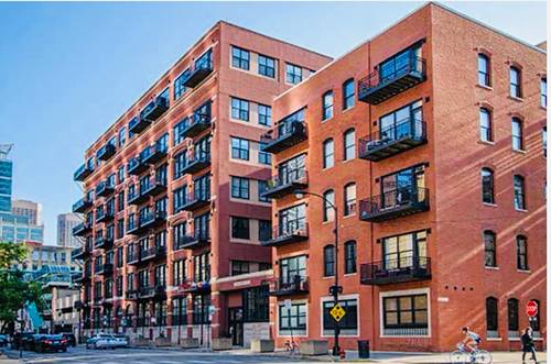 226 N Clinton Unit 106, Chicago, IL 60661