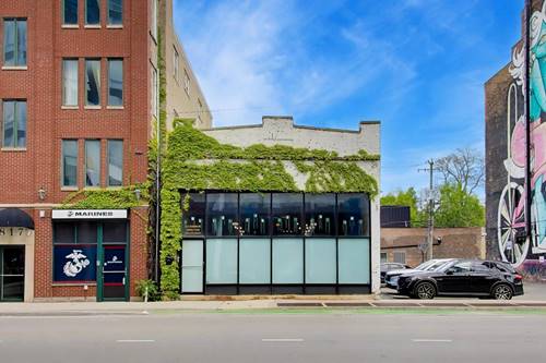 815 N Milwaukee, Chicago, IL 60642