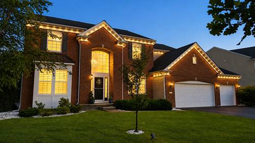191 Chapin, Oswego, IL 60543