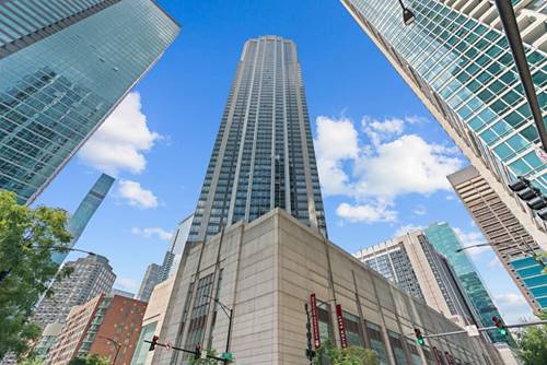 512 N Mcclurg Unit 607, Chicago, IL 60611