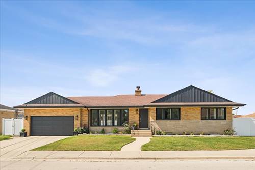 8425 W Sunnyside, Chicago, IL 60656