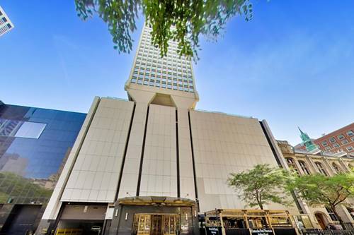 111 E Chestnut Unit 35J, Chicago, IL 60611
