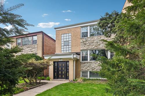 1914 W Farwell, Chicago, IL 60626