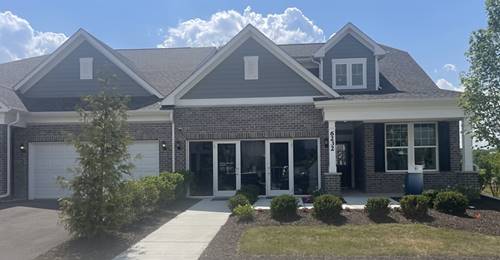 6226 Links Unit 02001, Woodridge, IL 60517