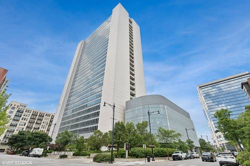 500 W Superior Unit 1313, Chicago, IL 60654
