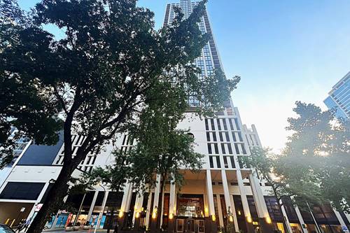 1122 N Clark Unit 3606, Chicago, IL 60638