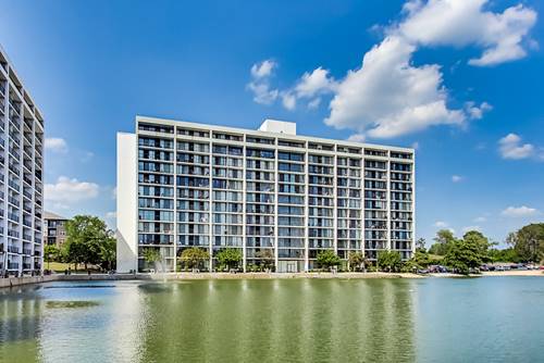 2015 S Finley Unit 310, Lombard, IL 60148
