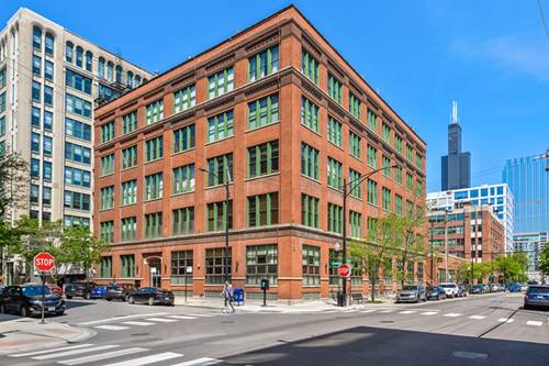 331 S Peoria Unit 304, Chicago, IL 60607