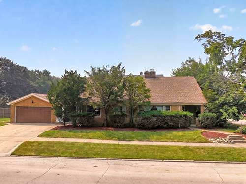 649 N Spring, Elgin, IL 60120