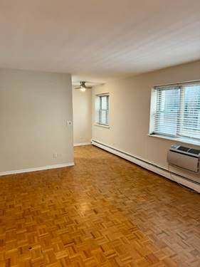 420 W Aldine Unit 230, Chicago, IL 60657