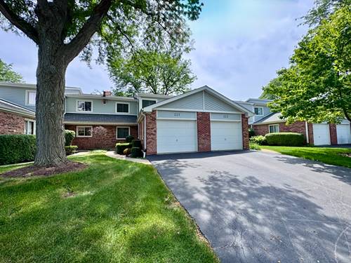 221 W Golfview, Palatine, IL 60067
