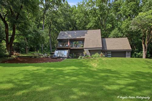 118 Brookbridge, Trout Valley, IL 60013