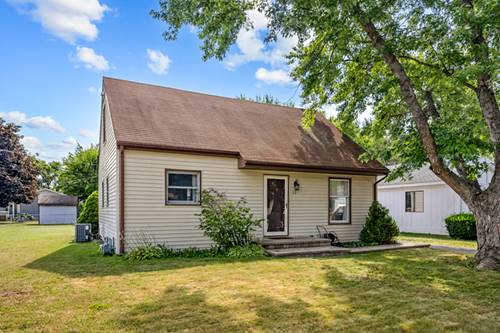 33 Woodbine, Crystal Lake, IL 60014
