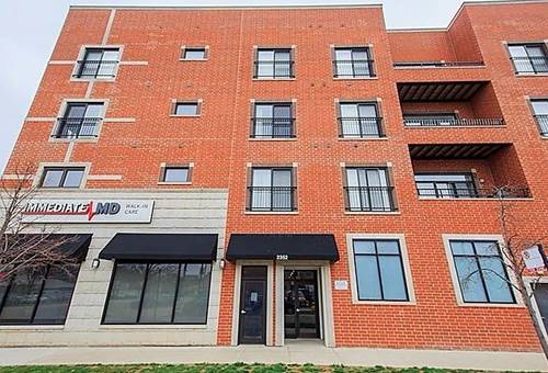 2352 W Byron Unit 301, Chicago, IL 60618