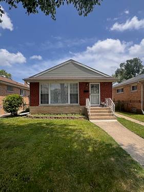 137 Linden, Bellwood, IL 60104
