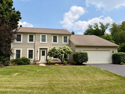 832 Wexford, Naperville, IL 60540