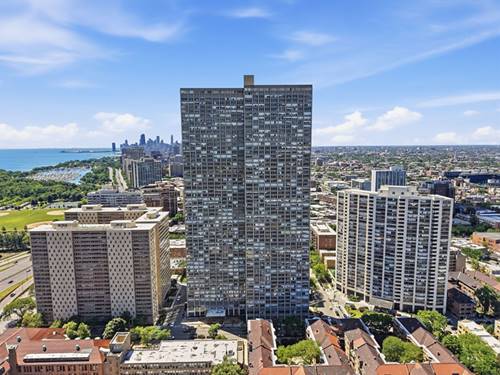655 W Irving Park Unit 1704, Chicago, IL 60613