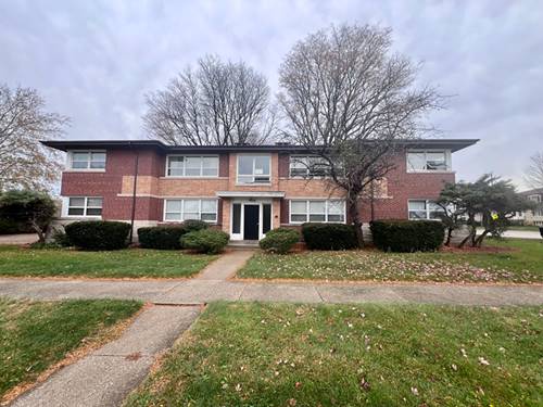 10351 Chaucer Unit 2S, Westchester, IL 60154