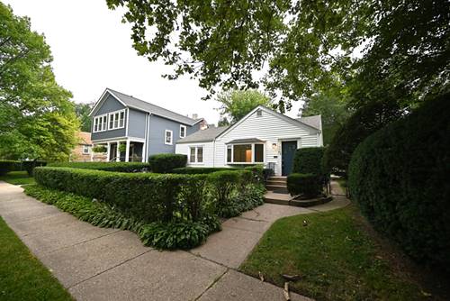 1570 Dewey, Evanston, IL 60201