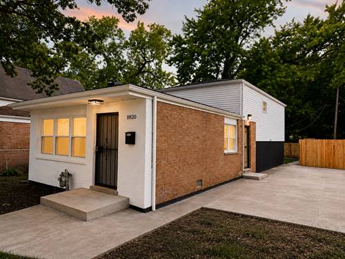 8820 S Princeton, Chicago, IL 60620