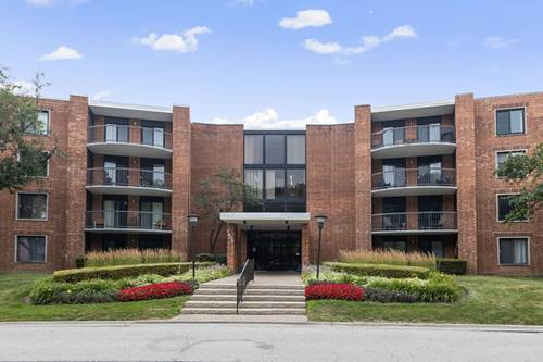 1605 E Central Unit 304A, Arlington Heights, IL 60005
