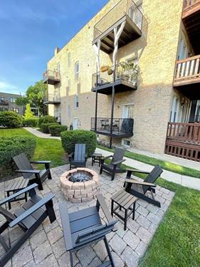 2025 W Erie Unit 1R, Chicago, IL 60612