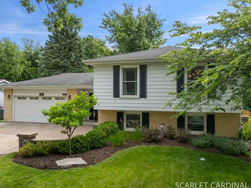 1881 Cambridge, Wheaton, IL 60189