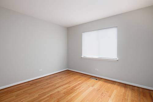 102 Steeple Unit B, Buffalo Grove, IL 60089