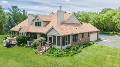 6320 Old Hunters, Rockford, IL 61114