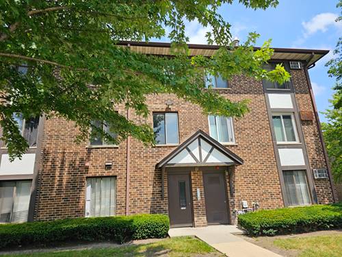 11 Crestview Unit 10, Vernon Hills, IL 60061