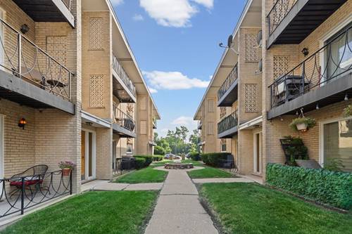 6811 N Olmsted Unit 205, Chicago, IL 60631