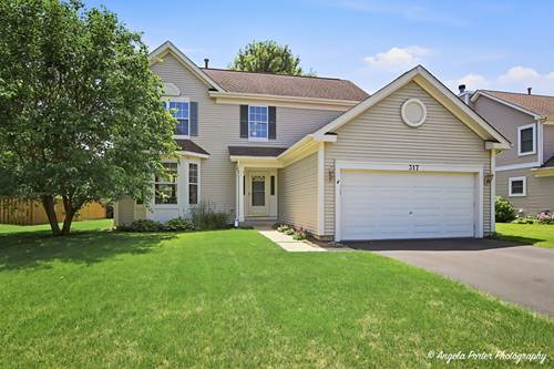317 Talismon, Crystal Lake, IL 60012