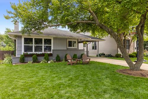 417 Dawn, Glen Ellyn, IL 60137