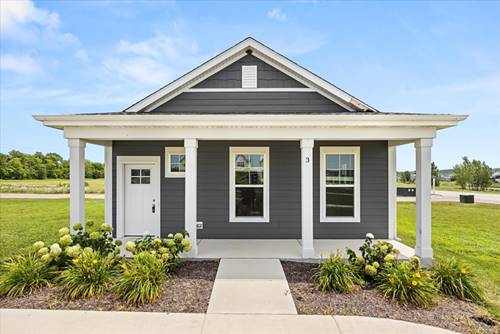 3 Dogwood, Ottawa, IL 61350