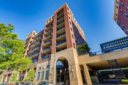 811 W 15th Unit 303, Chicago, IL 60608