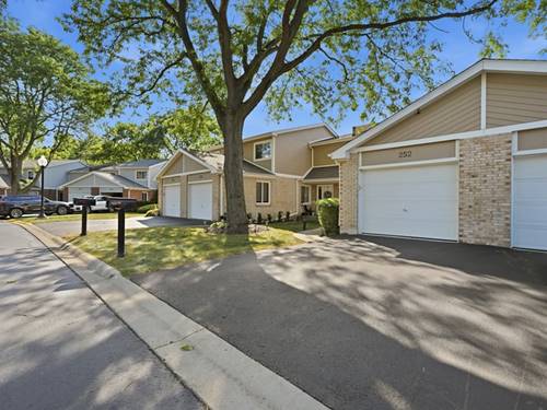 252 W Golfview, Palatine, IL 60067