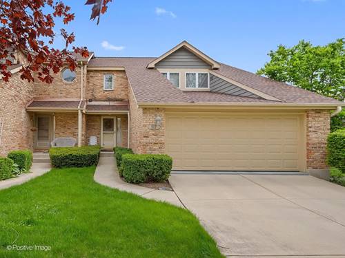 517 Renn, Wheaton, IL 60187