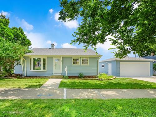 23 W Naperville, Westmont, IL 60559