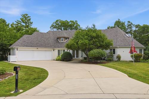 34 Robin Hood, Oak Brook, IL 60523