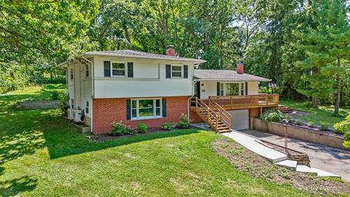 3707 N Oak Knoll, Crystal Lake, IL 60012