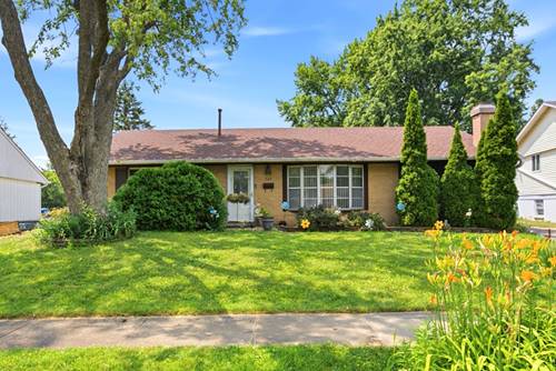 729 Surrey, Streamwood, IL 60107