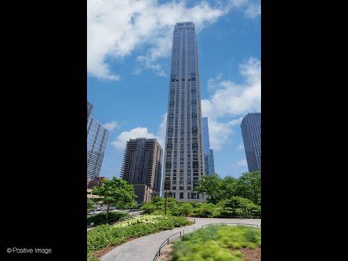 451 E Grand Unit 6012, Chicago, IL 60611