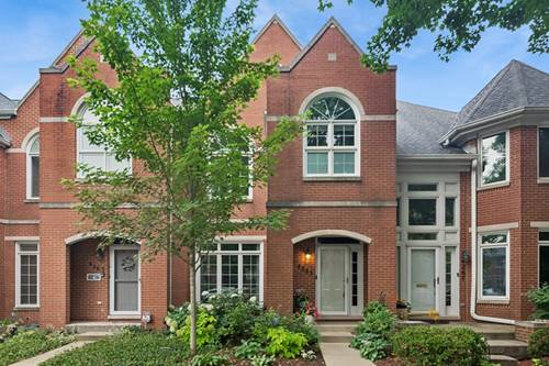 4265 W Thorndale, Chicago, IL 60646