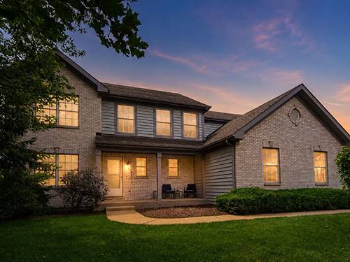 520 Barton Creek, Lake In The Hills, IL 60156