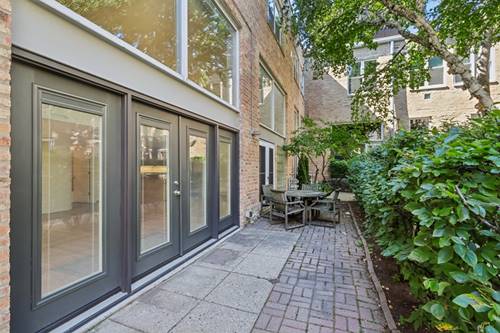 1133 W Cornelia Unit B, Chicago, IL 60657