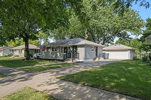 753 Westgate, Aurora, IL 60506