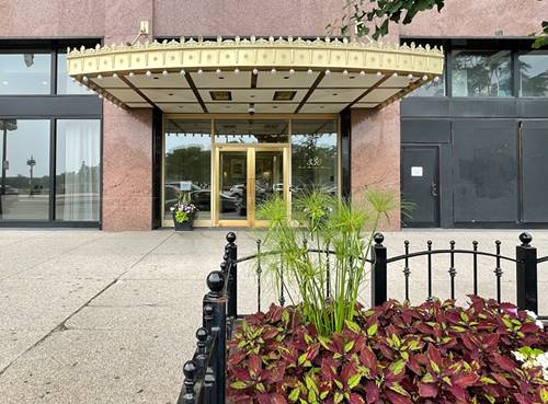 330 S Michigan Unit 1602, Chicago, IL 60604