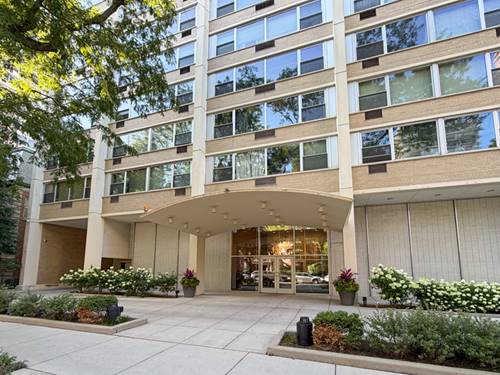 336 W Wellington Unit 1901, Chicago, IL 60657
