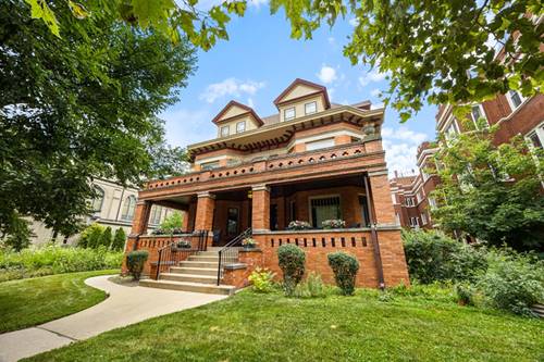 711 Washington Unit 2E, Oak Park, IL 60302
