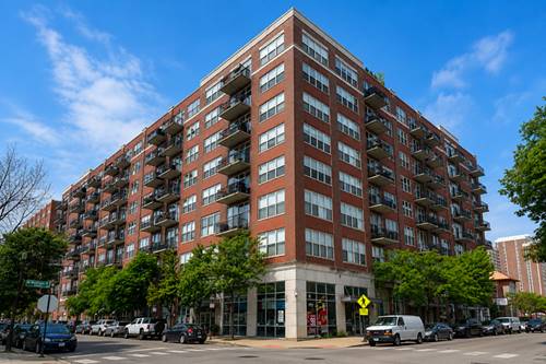 6 S Laflin Unit 801, Chicago, IL 60607